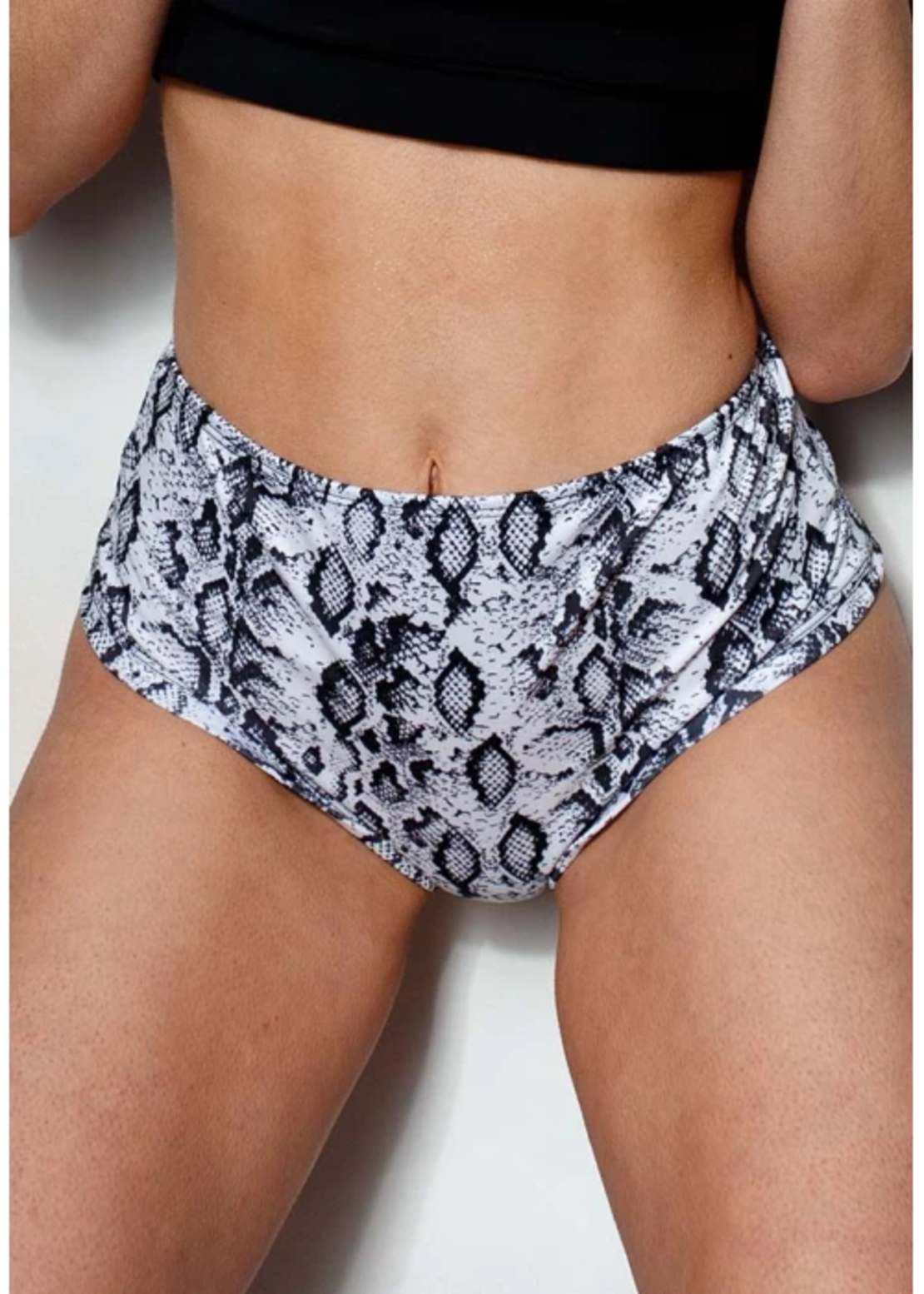 Short ADORE snake