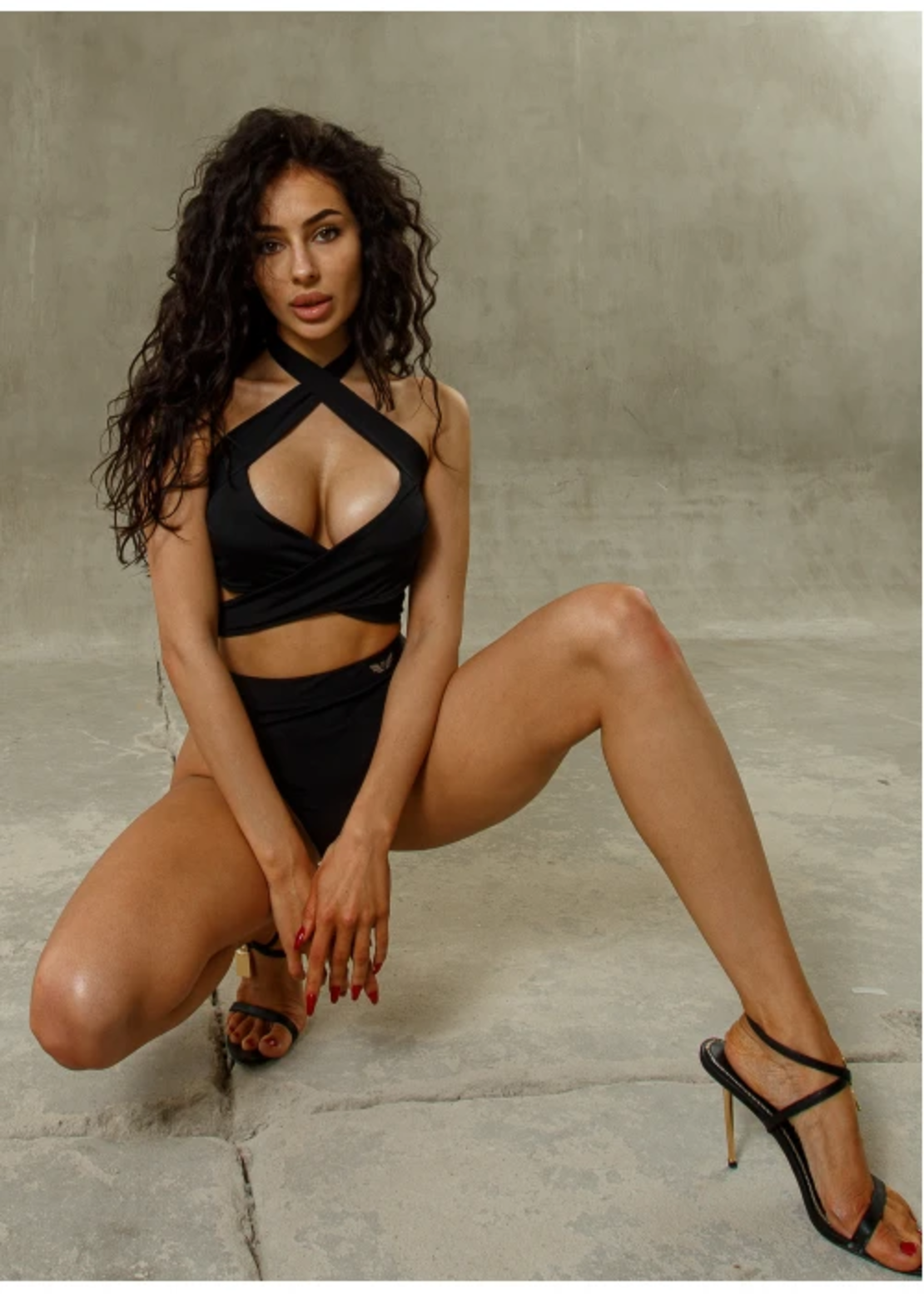 Set STRING MUSTMINI black (top + shorts)