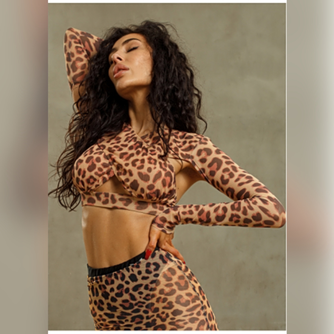Set mesh CRUZ DESEAR leopard (rashguard + skirt with sewn shorts)