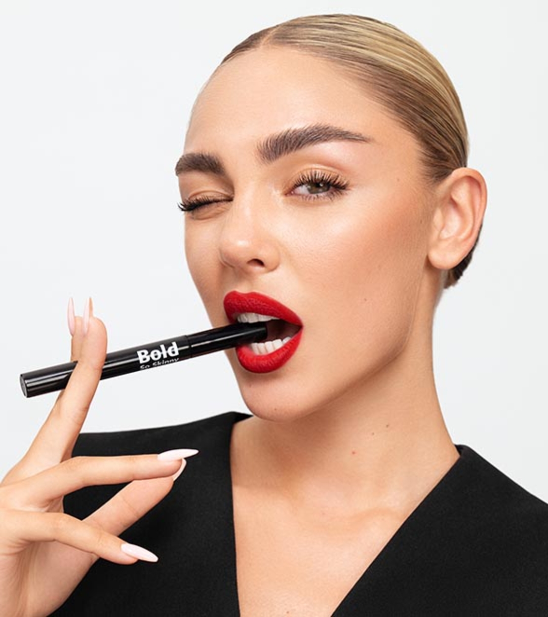 Bold So Skinny Tubing Mascara מסקרה להסרה במים חמימים