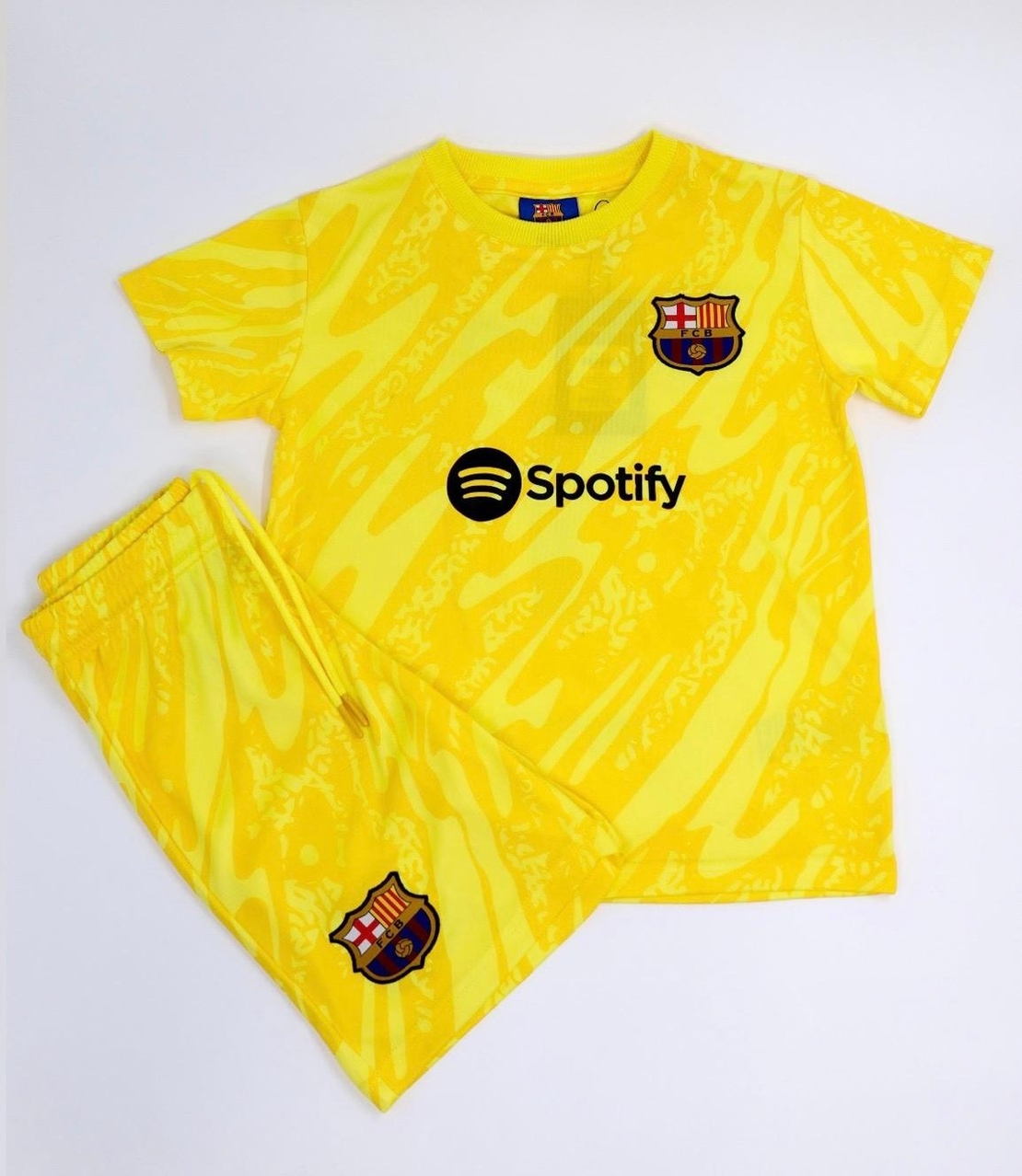 חליפות כדורגל לילדים – חולצה + מכנס | ברצלונה שוער