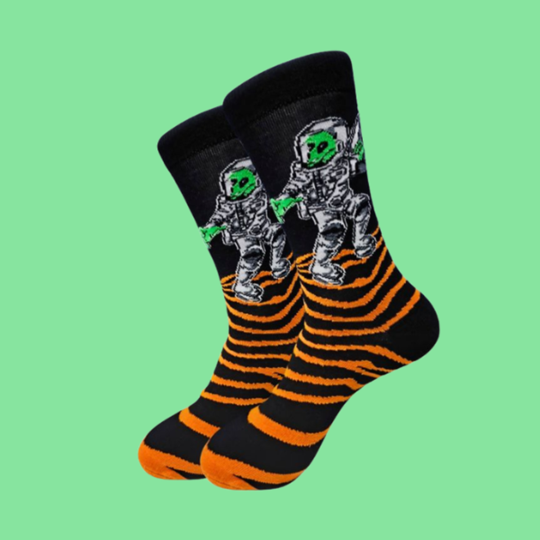 גרביים מעוצבים אסטורנאוט חייזר