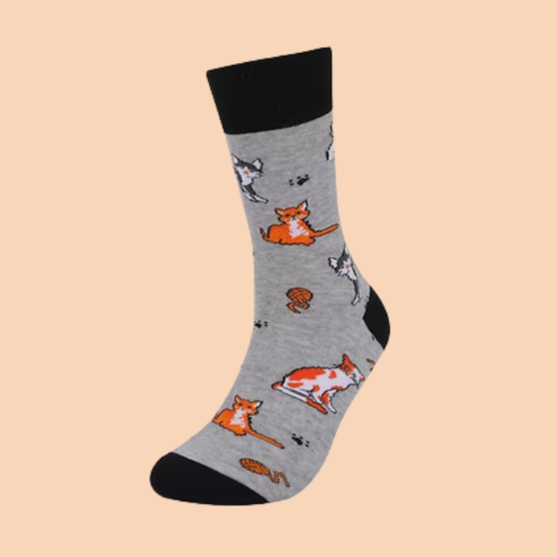 גרביים מעוצבים חתולים וכדורי צמר