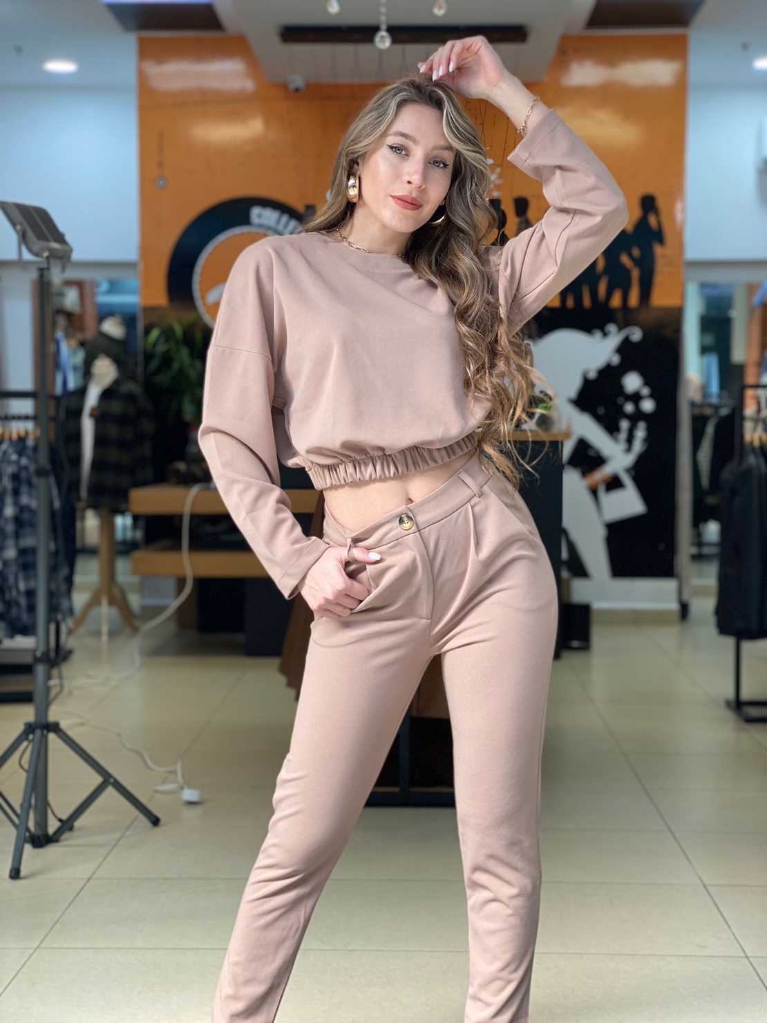 חליפה
