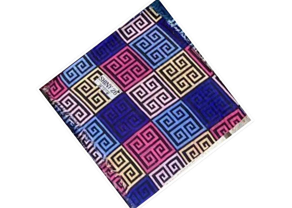 מטפחת קוביות צבעונית דגם 1