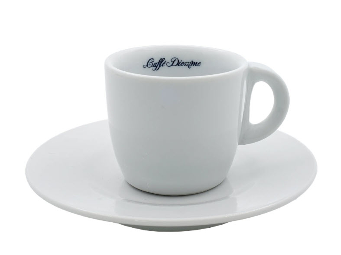 ספל אספרסו ותחתית של דיאמה