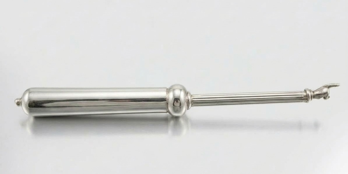 יד לקריאה בתורה כסף טהור דגם מאיר | יד לספר תורה בעיצוב קלאסי