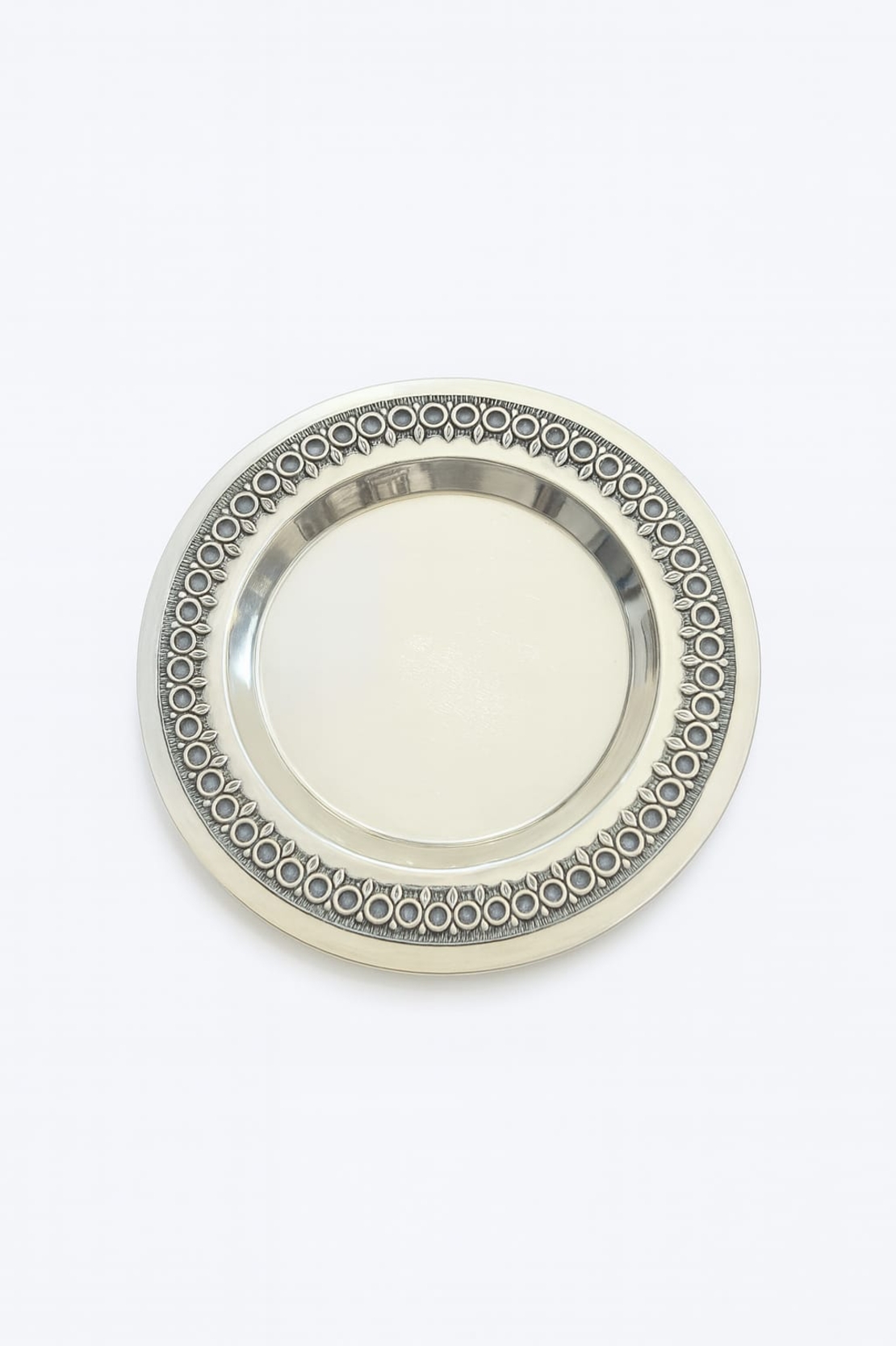 Plate for the Kiddush cup 