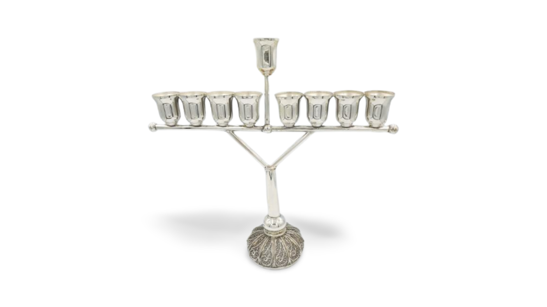 Menorah 
