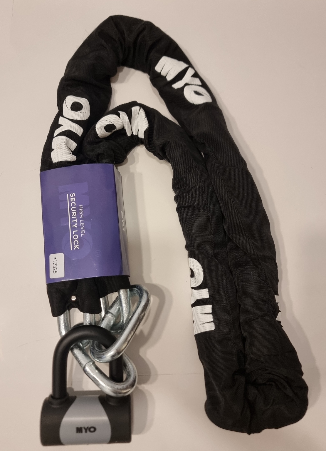 מנעול ושרשרת 16 ממ מחוסמת באורך 2.2 מטר