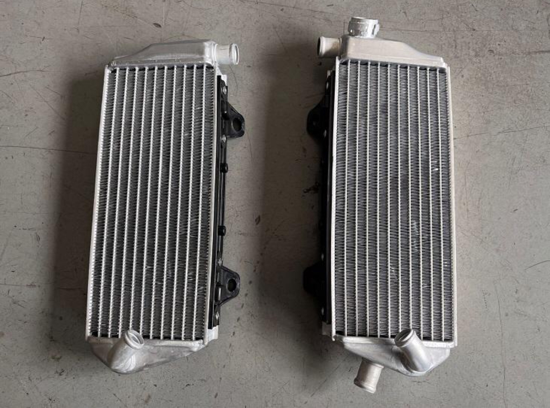 רדיאטור 24-25 ktm/husqvarna