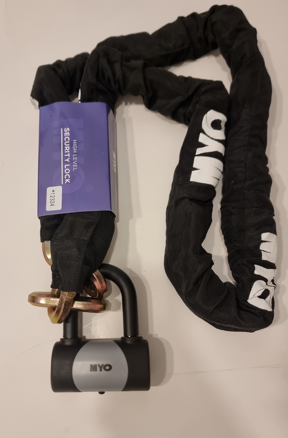 מנעול ושרשרת 14 ממ מחוסמת באורך 2.2 מטר!