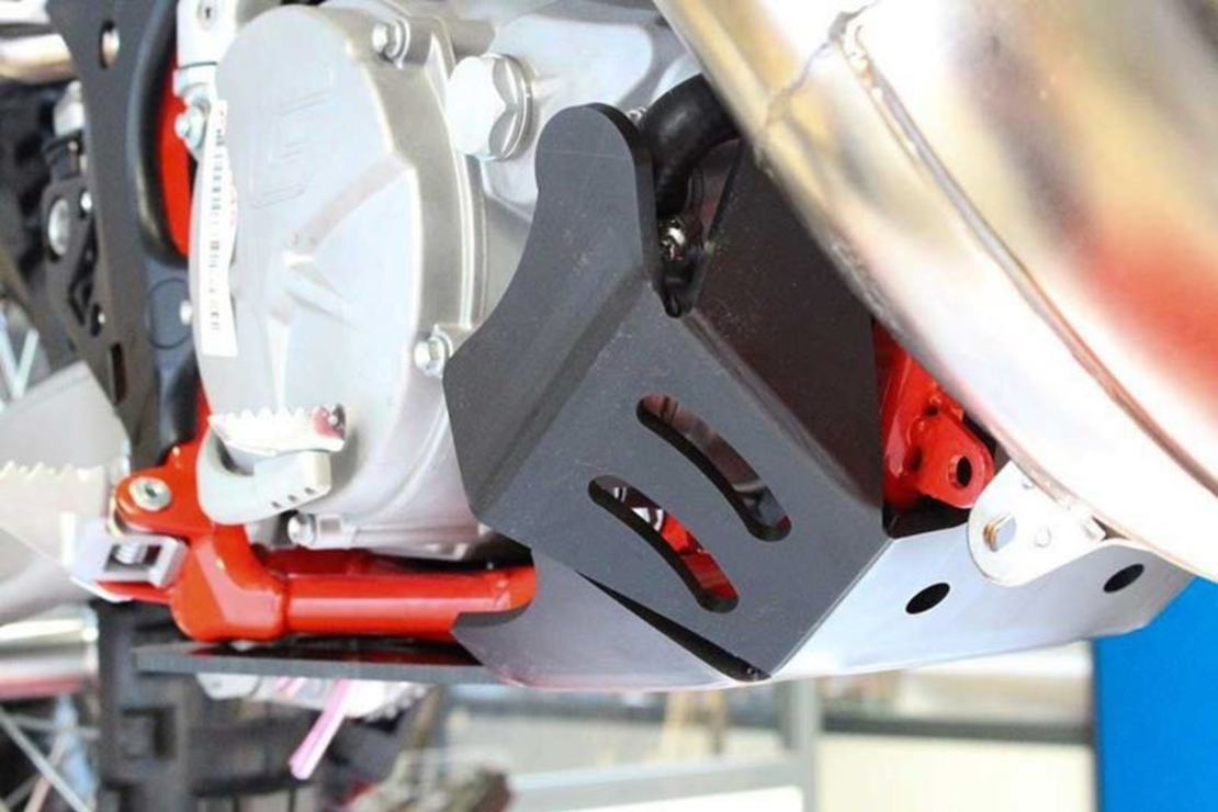 מגן גחון 6 ממ AXP ללא מגן לינק לגזגז 2T