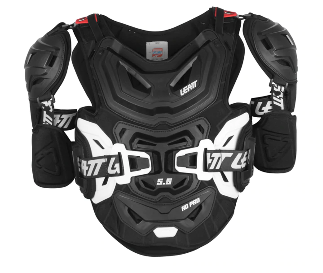 מגן חזה (צבי צב) צבע שחור LEATT 5.5 PRO HD