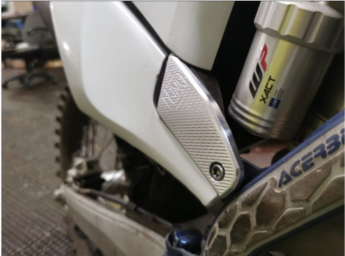 קיט תיקון שלדת זנב 20-22  HUSQVARNA
