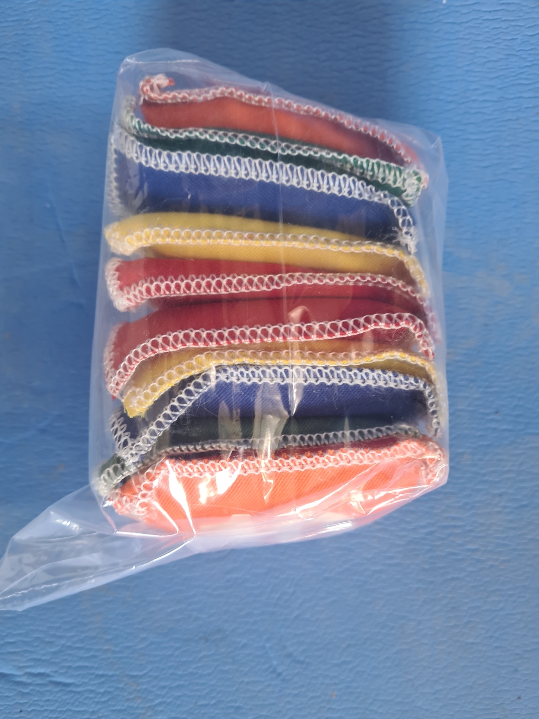 שקית שעועית מספרים 1-10ונקודות