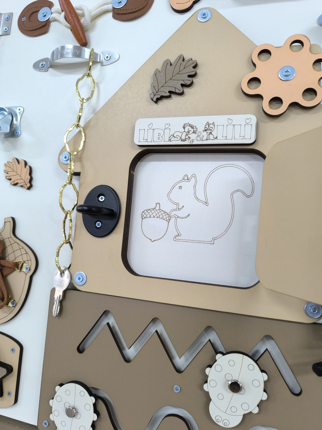 סיפורי יער, לוח 