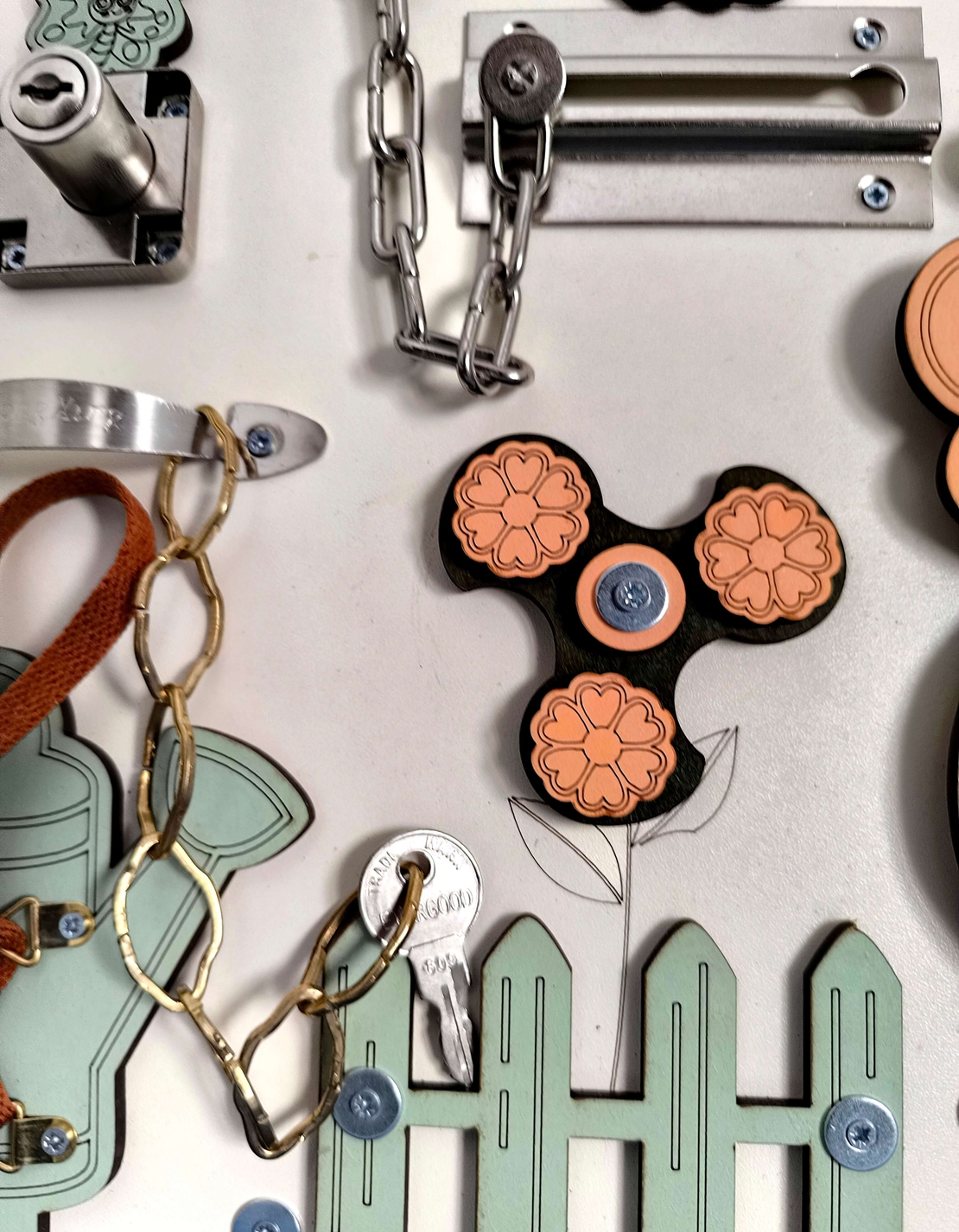 עולם האגדות - הגן הקטן