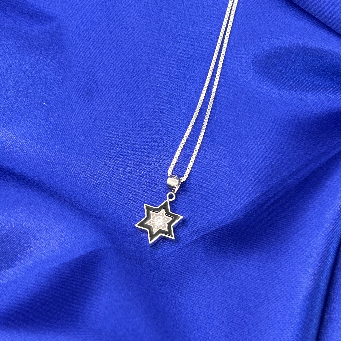 Black Star of David silver pendant with a zircon in the middle