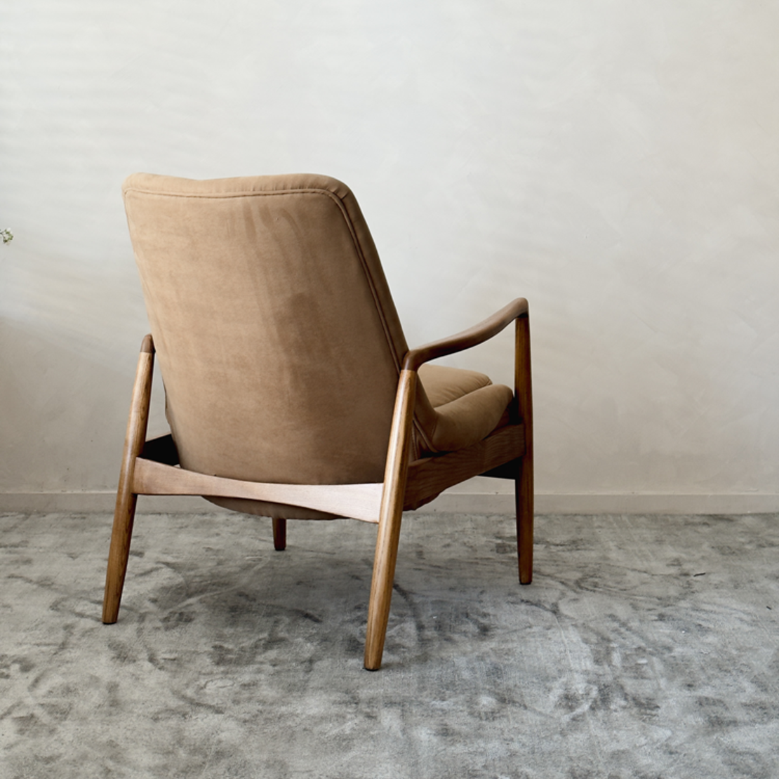 כורסא אודטה דמוי עור