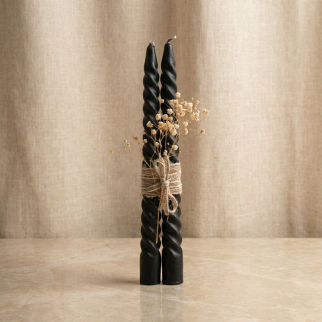 זוג נרות שולחן מסולסלים שחור 25 ס