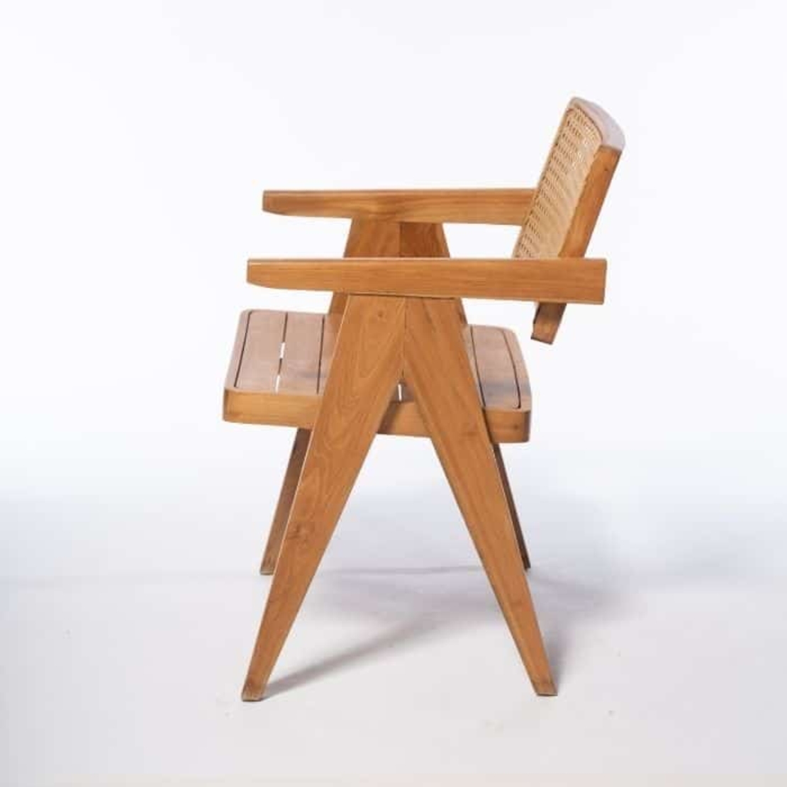 Venice כסא אוכל טיק וראטן