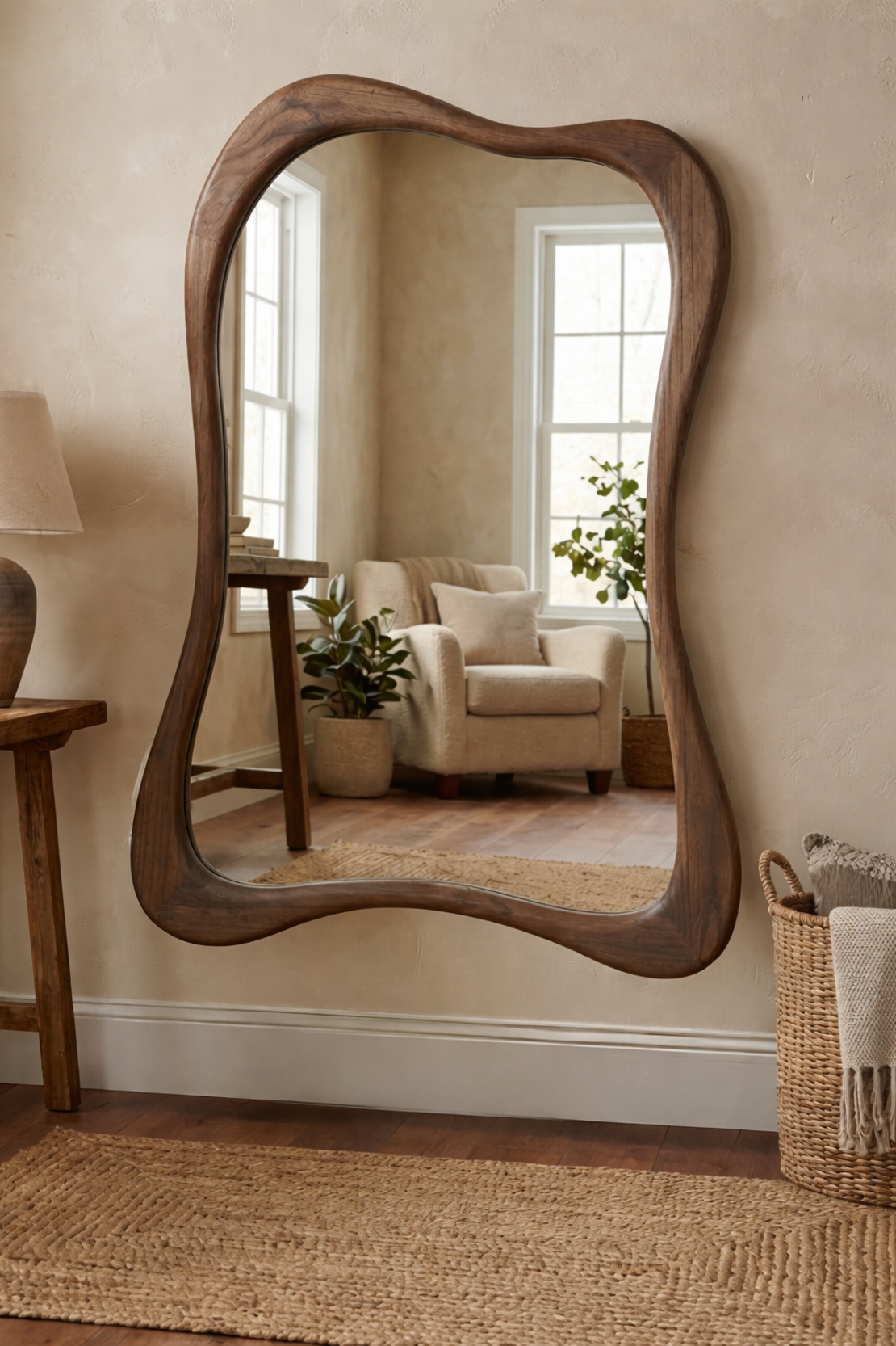 מראת נובה אורגנית מעץ אגוז טבעי