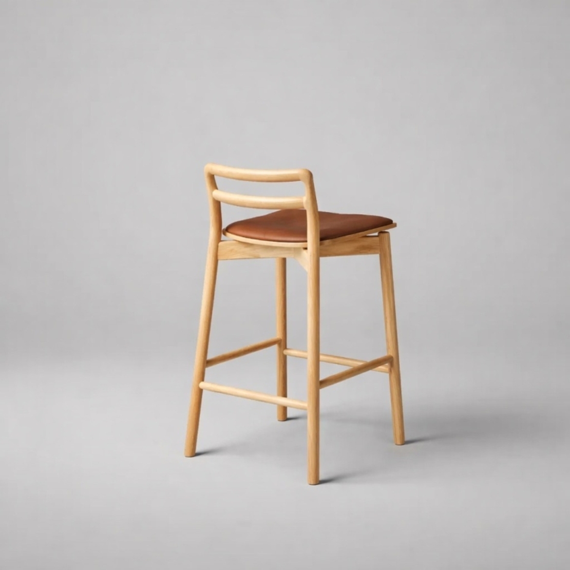 כסא בר עץ גפרי טבעי