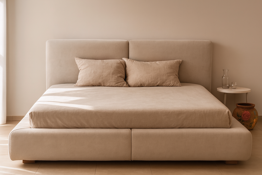 🛏 מיטת זוגית מרופדת דגם לורן – מראה יוקרתי ונקי