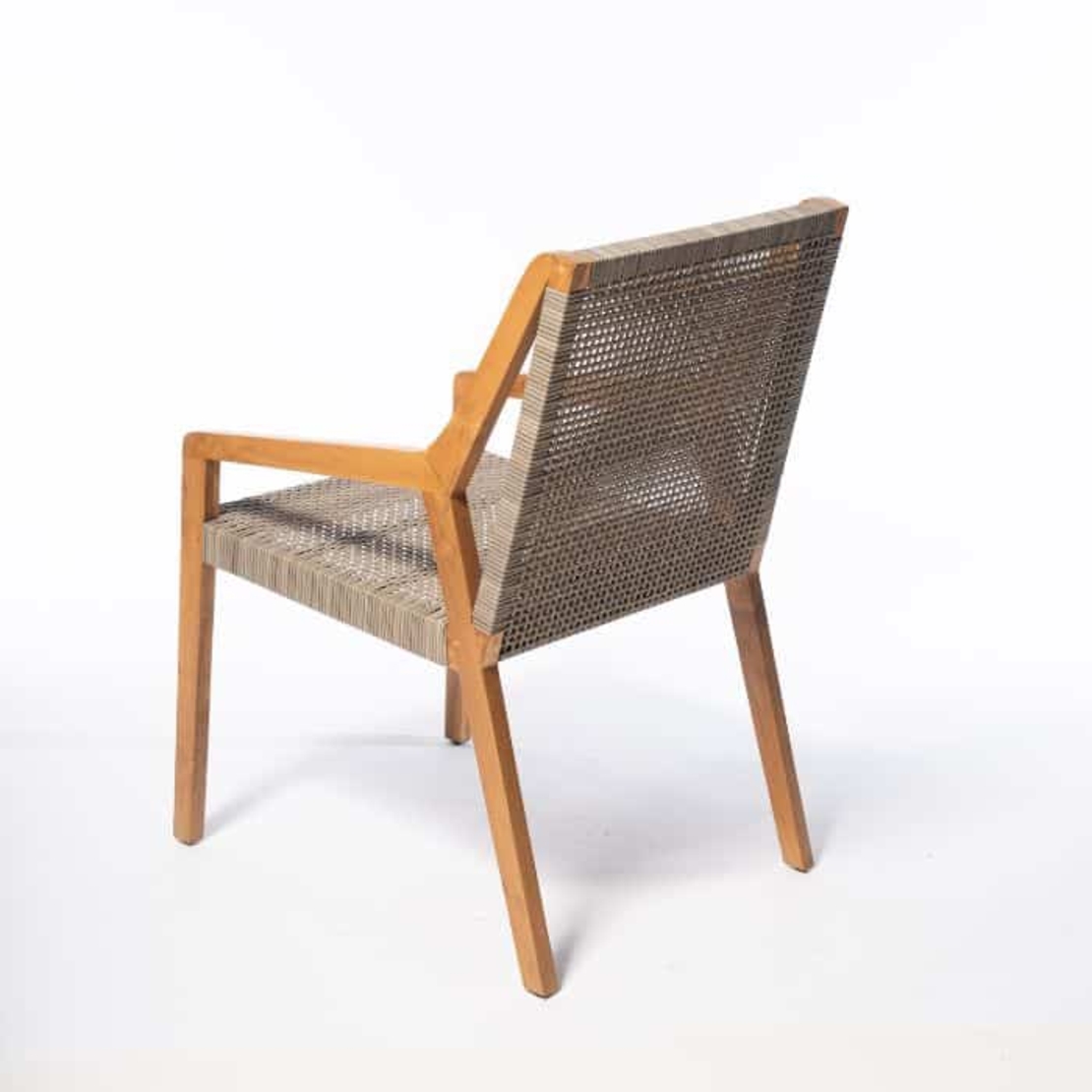 Louis כורסא מעוצבת מראטן סינטטי