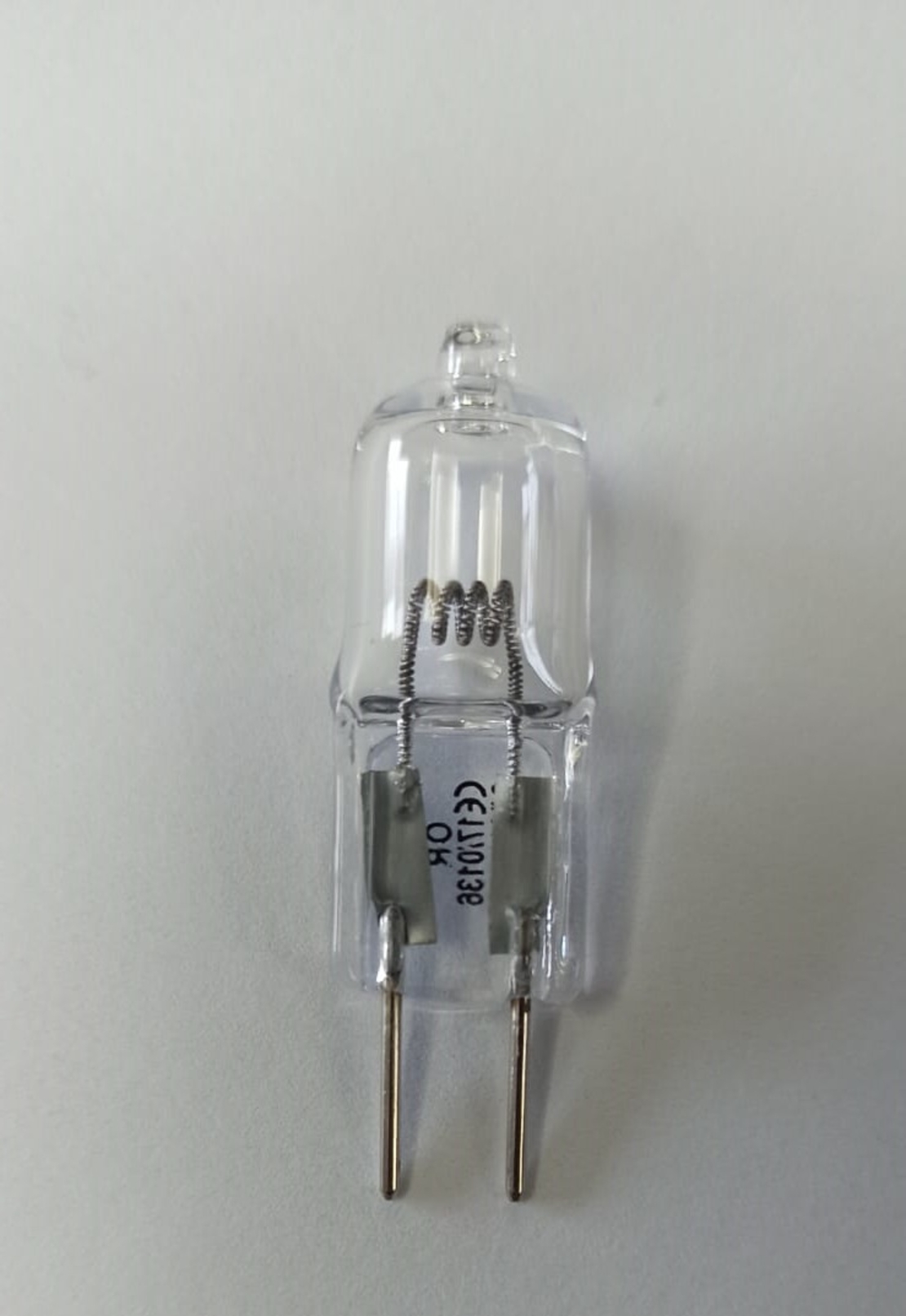 נורת הלוגן פינים GY6.35 24V 100W 