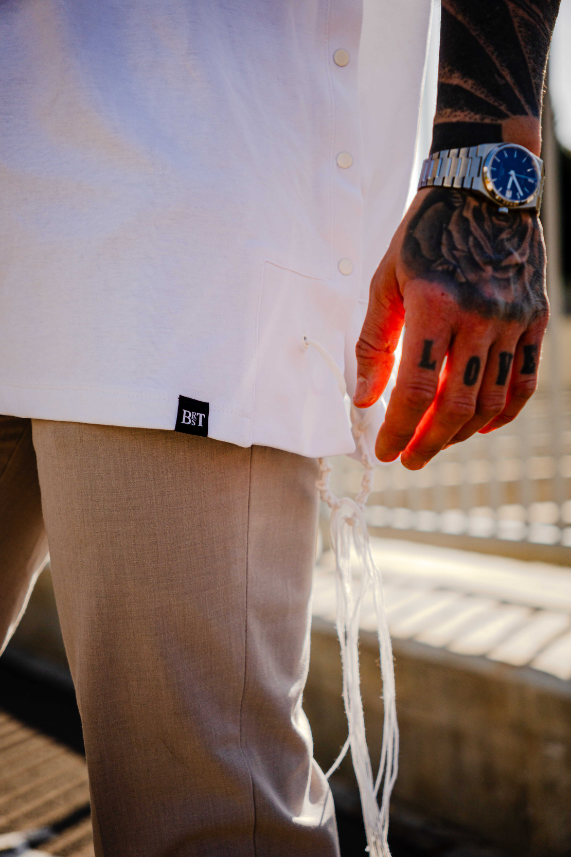 Beresheet2 - חולצת ציצית מהודרת דגם האש שלי בצבע לבן