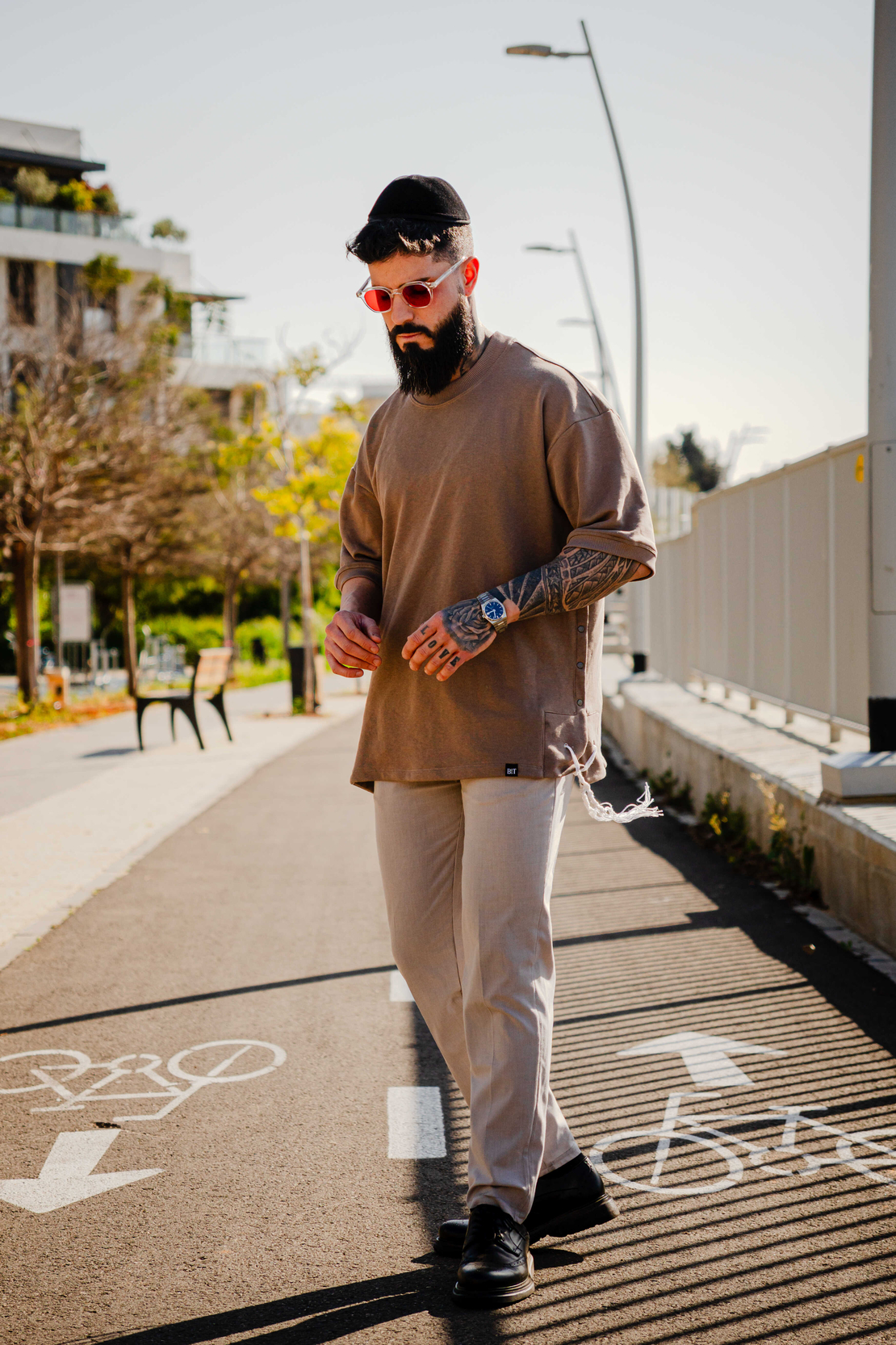 Beresheet2 - חולצת ציצית מהודרת דגם בייסיק בצבע חום בהיר