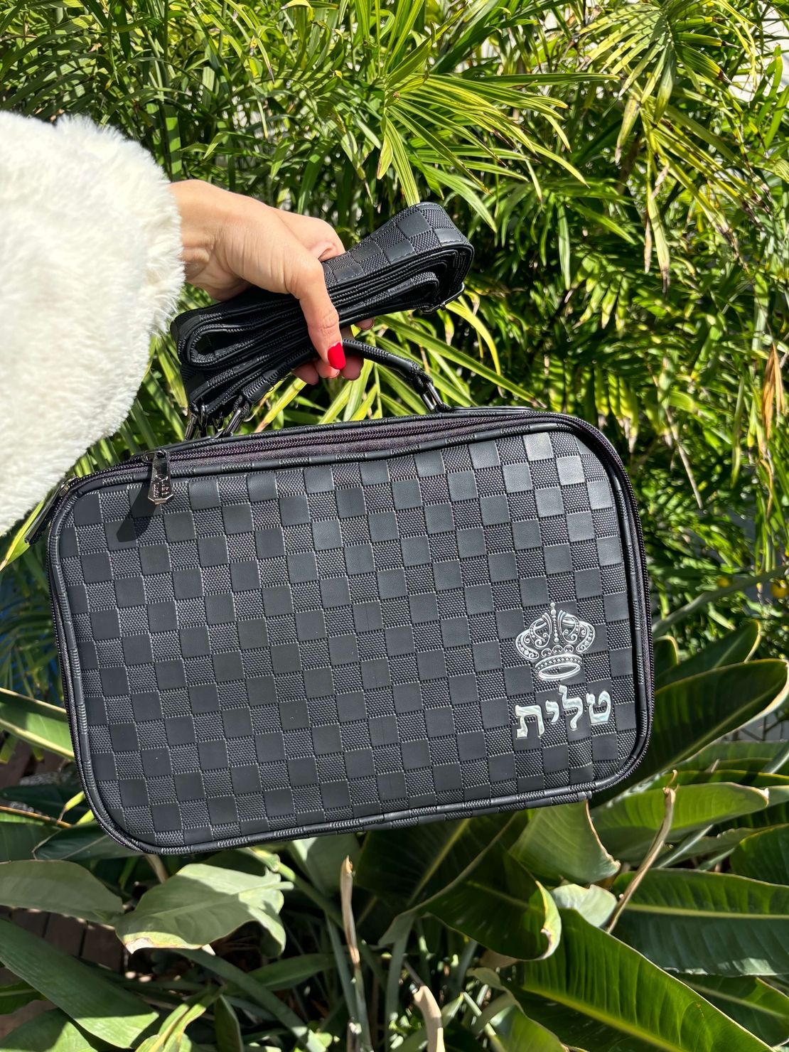 תיק טלית יוקרתי שחור משובץ דמוי עור כתר 36*23