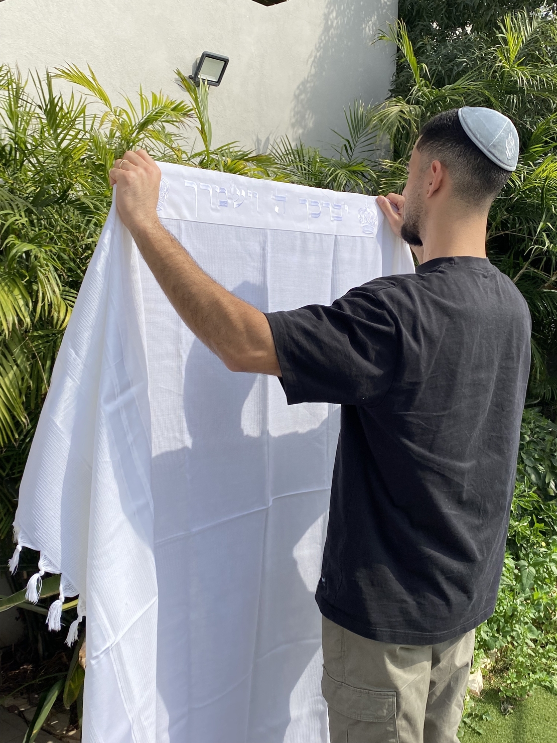 טלית צמר מהודרת עטרה ופינות צבע לבן 