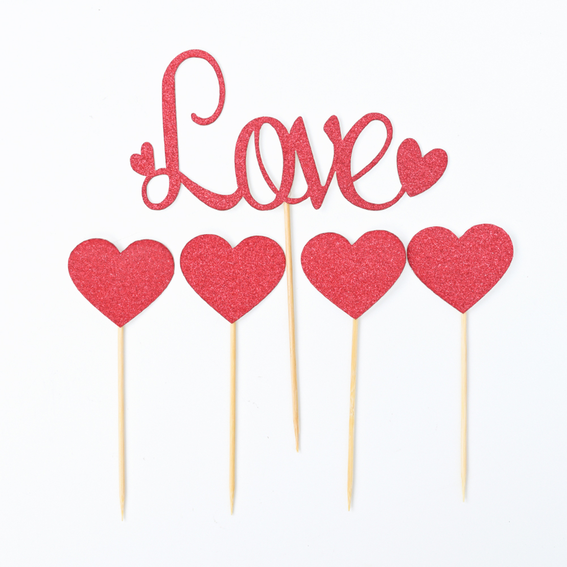 סט קיסמים 4 + LOVE לבבות אדום גליטר