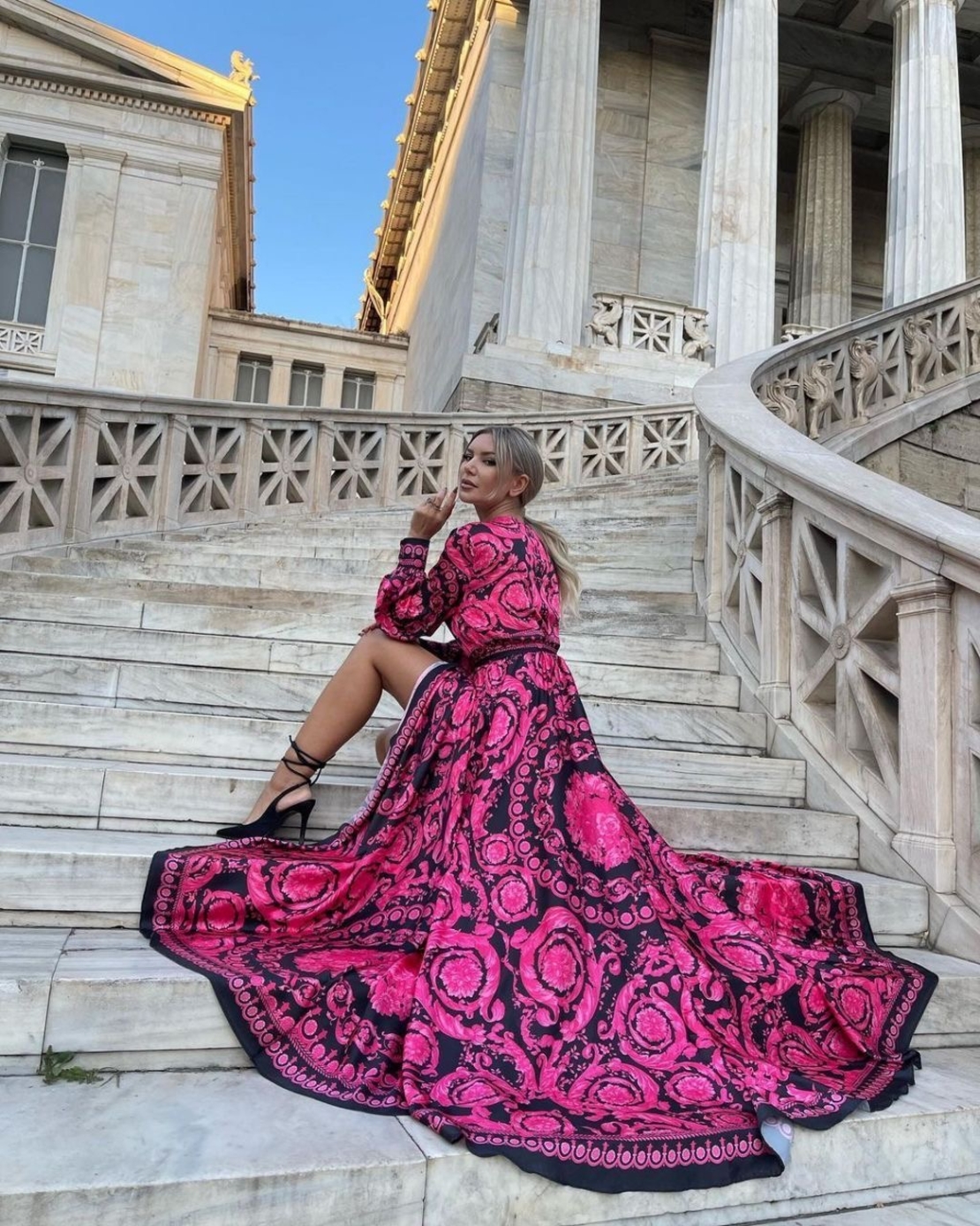 אחרונה מדיום Pınk dres wow