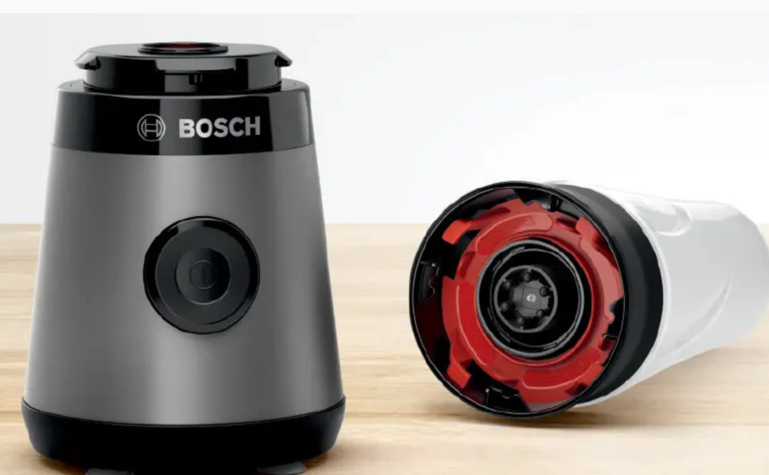 בלנדר קומפקטי 450W בנפח 600 מ''ל בוש BOSCH VitaPower MMB2111S - שנתיים אחריות יבואן רשמי - צבע שחור