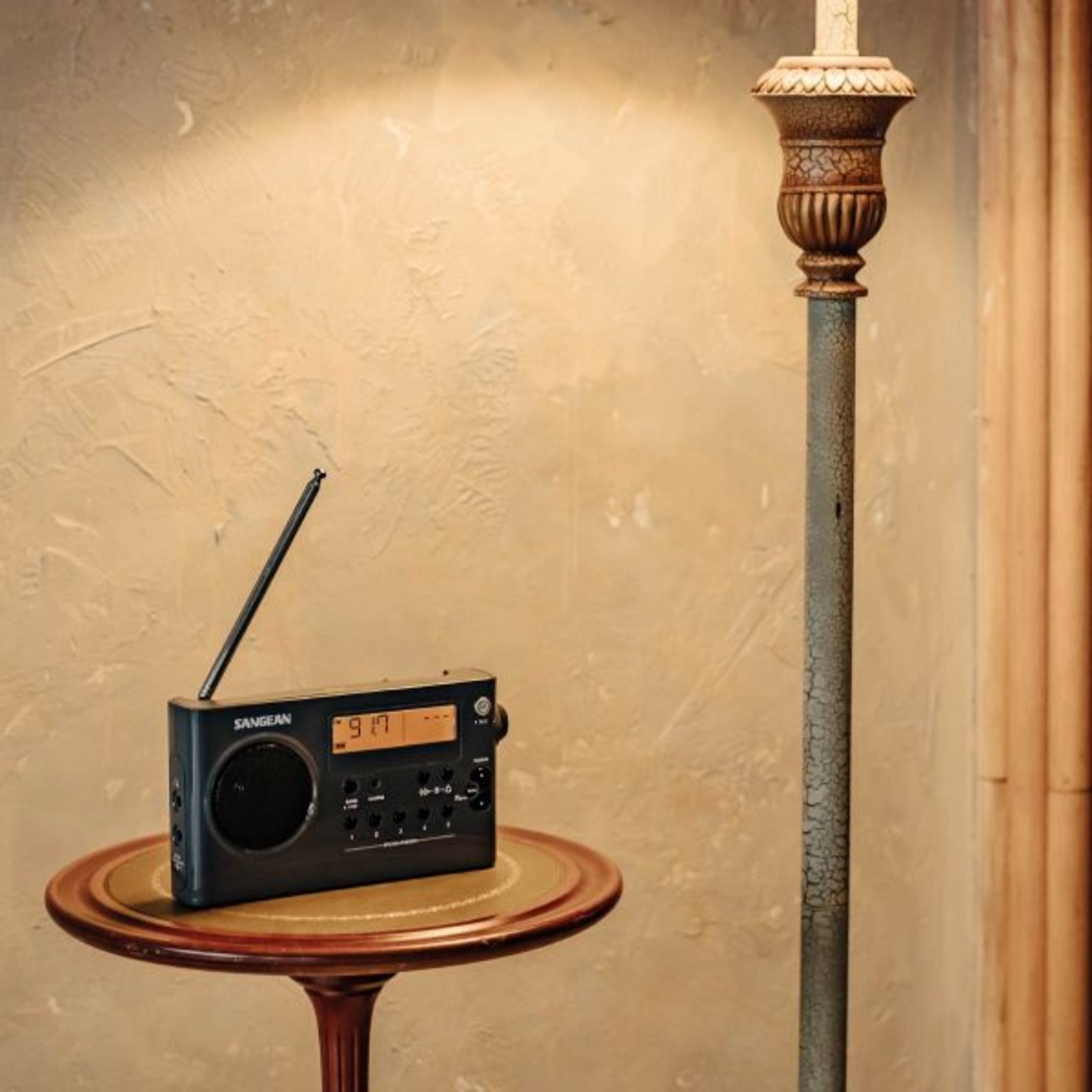 רדיו דיגיטלי AM/FM סאנג'ין SANGEAN PR-D7 - שנתיים אחריות יבואן רשמי - צבע שחור