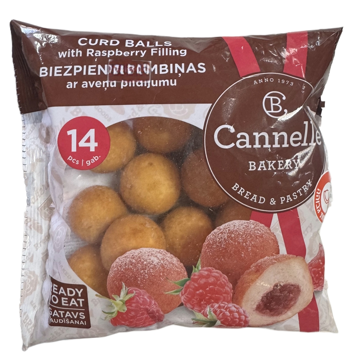 Сырные шарики с малиновым вареньем