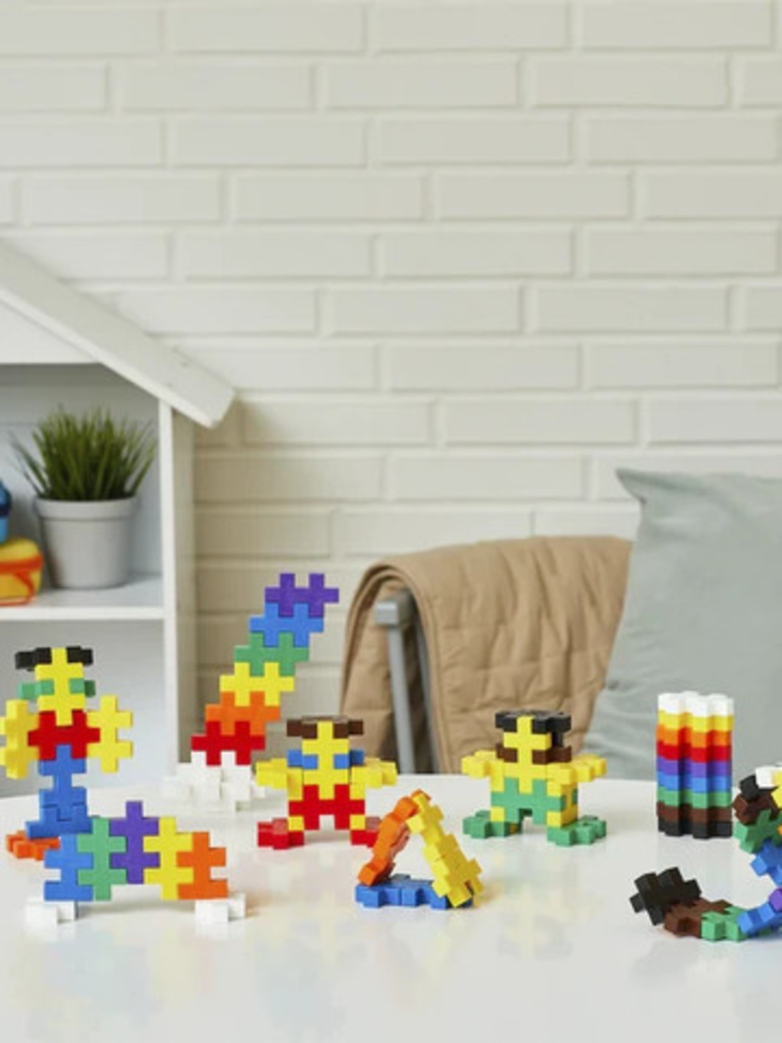 פלוס פלוס ביג- (שנה+) 100 חלקים בצבעי הבסיס המעולים