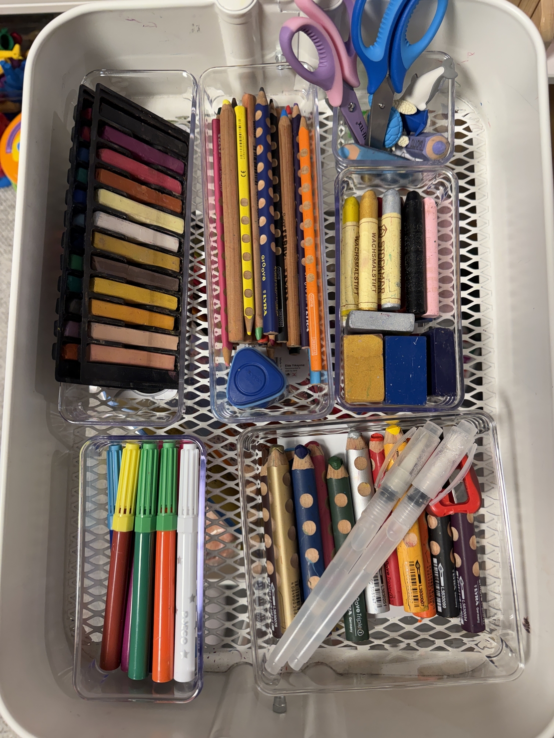 ארגוניות למגירה- חלוקת פנים מעולה.