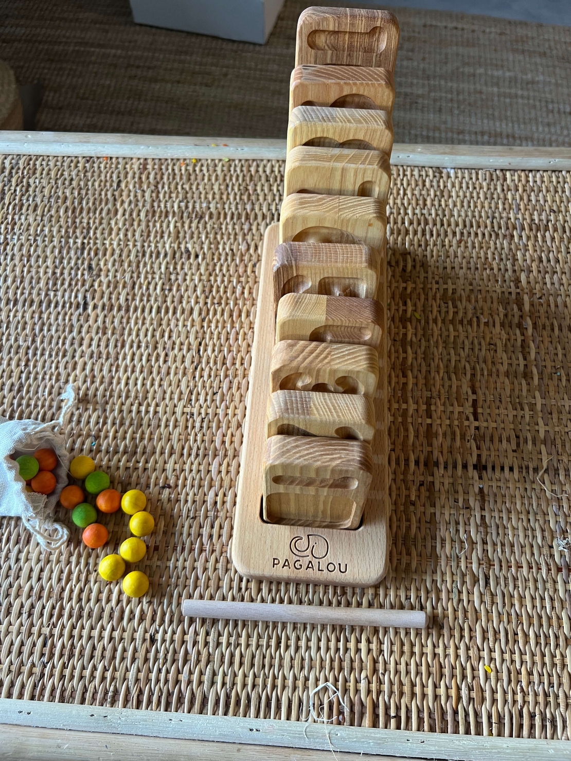 מגשי מספרים בגדלים שונים