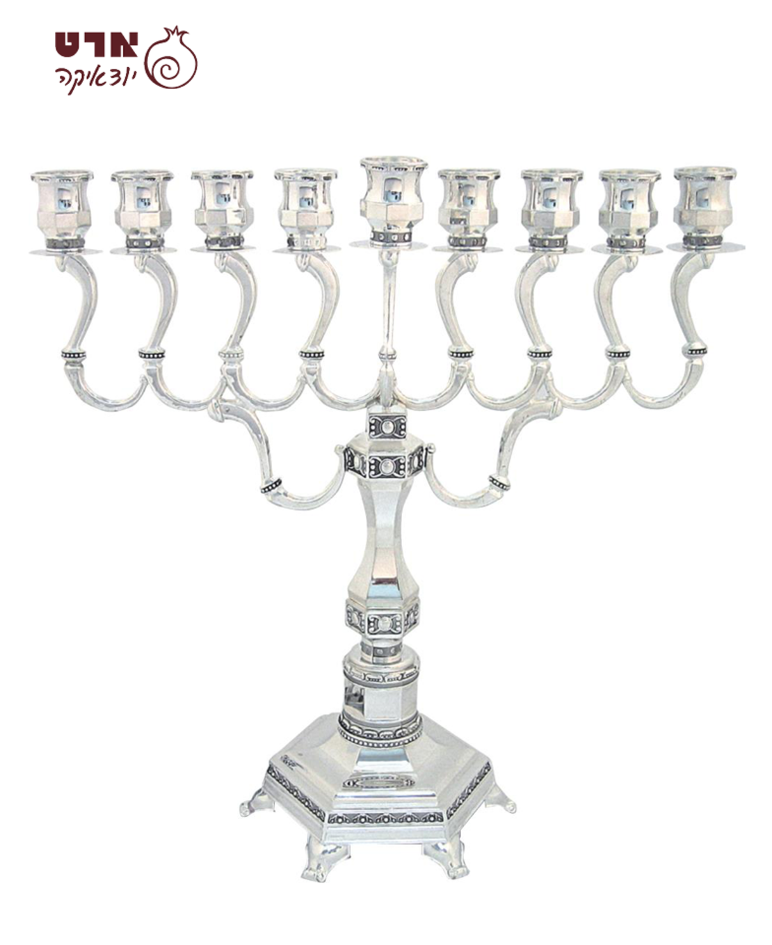 UK40637 חנוכייה מהודרת 