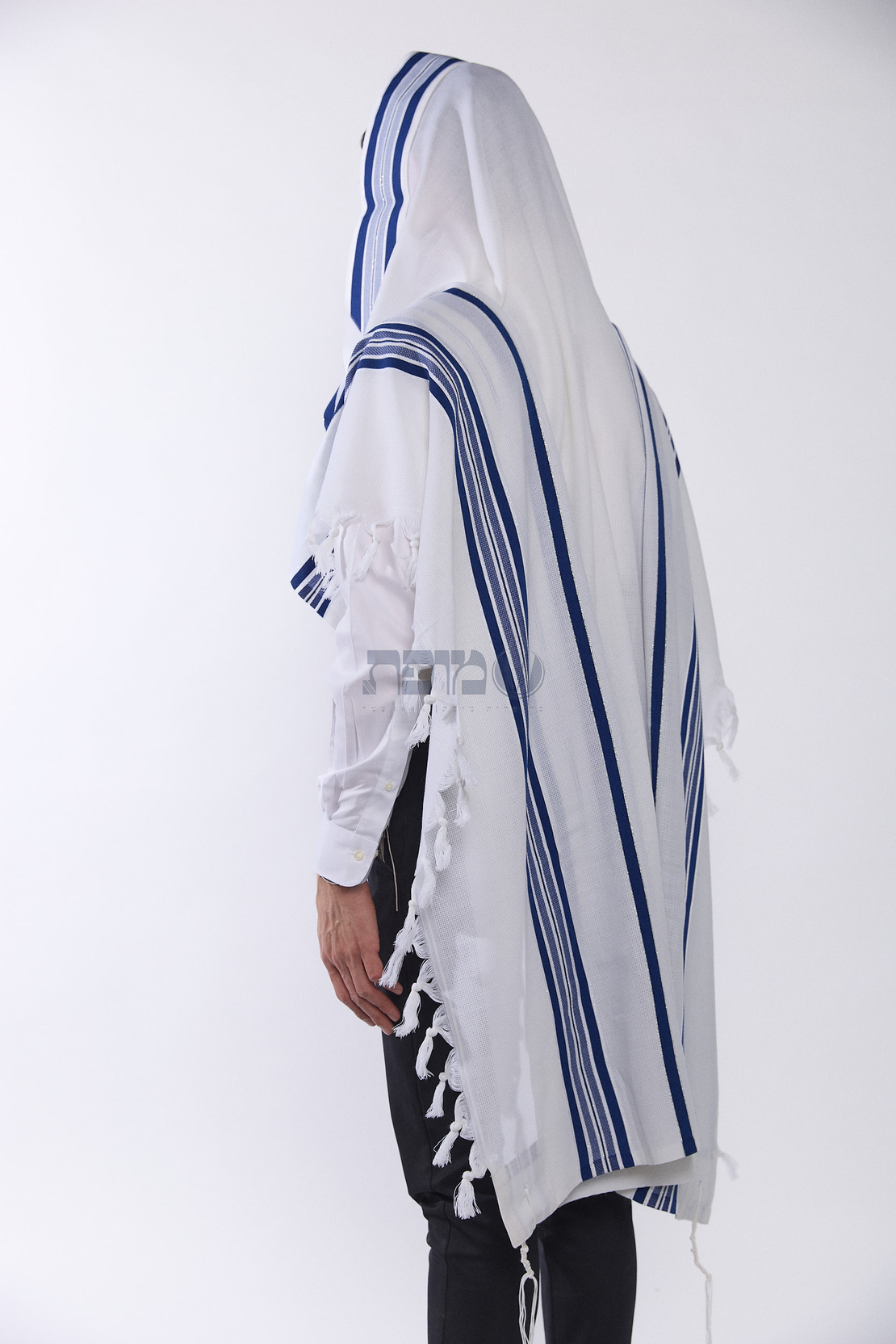 טלית צמר דגם 