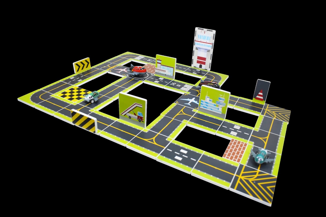 נמל תעופה מגנטי 60 חלקים כולל 4 מטוסים