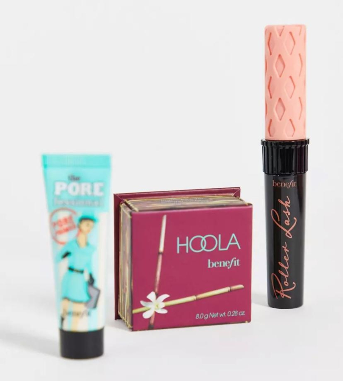 Benefit Cosmetics Hot For The Holidays Value Set