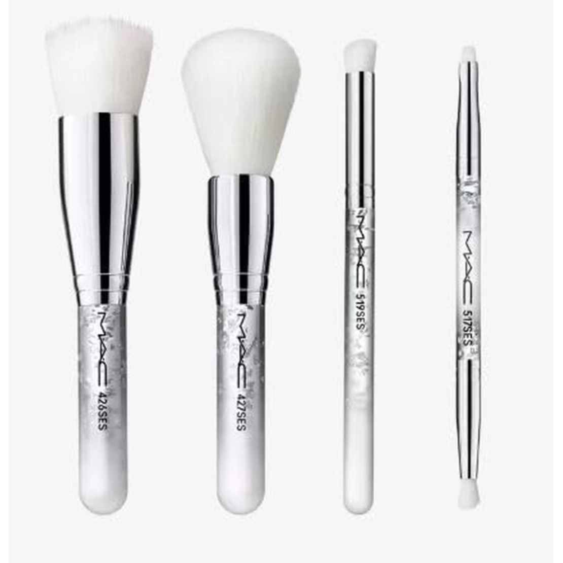 MAC Cosmetics brush of snow essential brush kit-4 PC + Pouch Brand New in Box