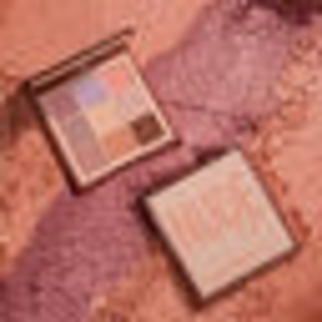 פלטת עיניים HUDA BEAUTY LIGHT NUDE