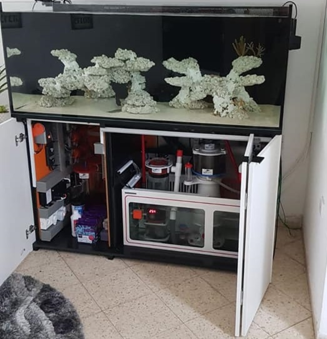 אקווריום אקווה סנטר דגם D130 סאמפ תחתון מידות 130א70ר60ג - Aqua Center D130 Deluxe Marine Reef Aquarium